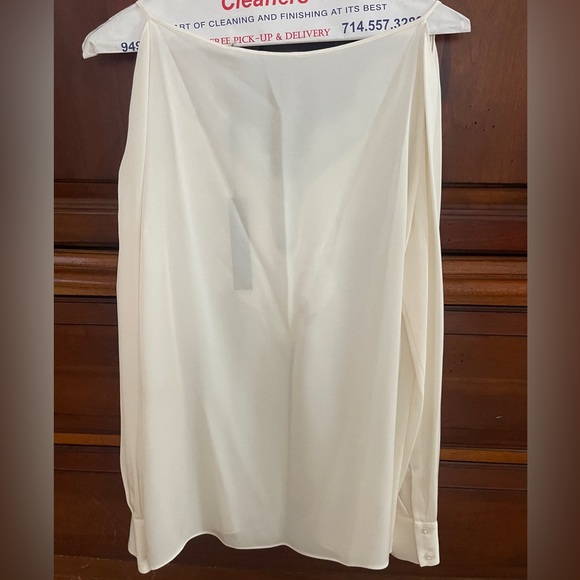 Ellie Tahari blouse - Picture 2 of 5